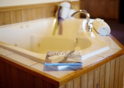 Suite tub | Savannah House Wine Country Inn & Cottages | Finger Lakes, NY